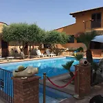 Borgo Dei Vigneti Εξοχικό σπίτι Villaggio La Loggia