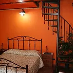 Borgo Dei Vigneti * Villaggio La Loggia