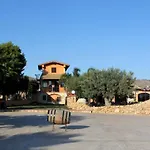 Borgo Dei Vigneti Villaggio La Loggia