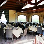 Borgo Dei Vigneti * Villaggio La Loggia